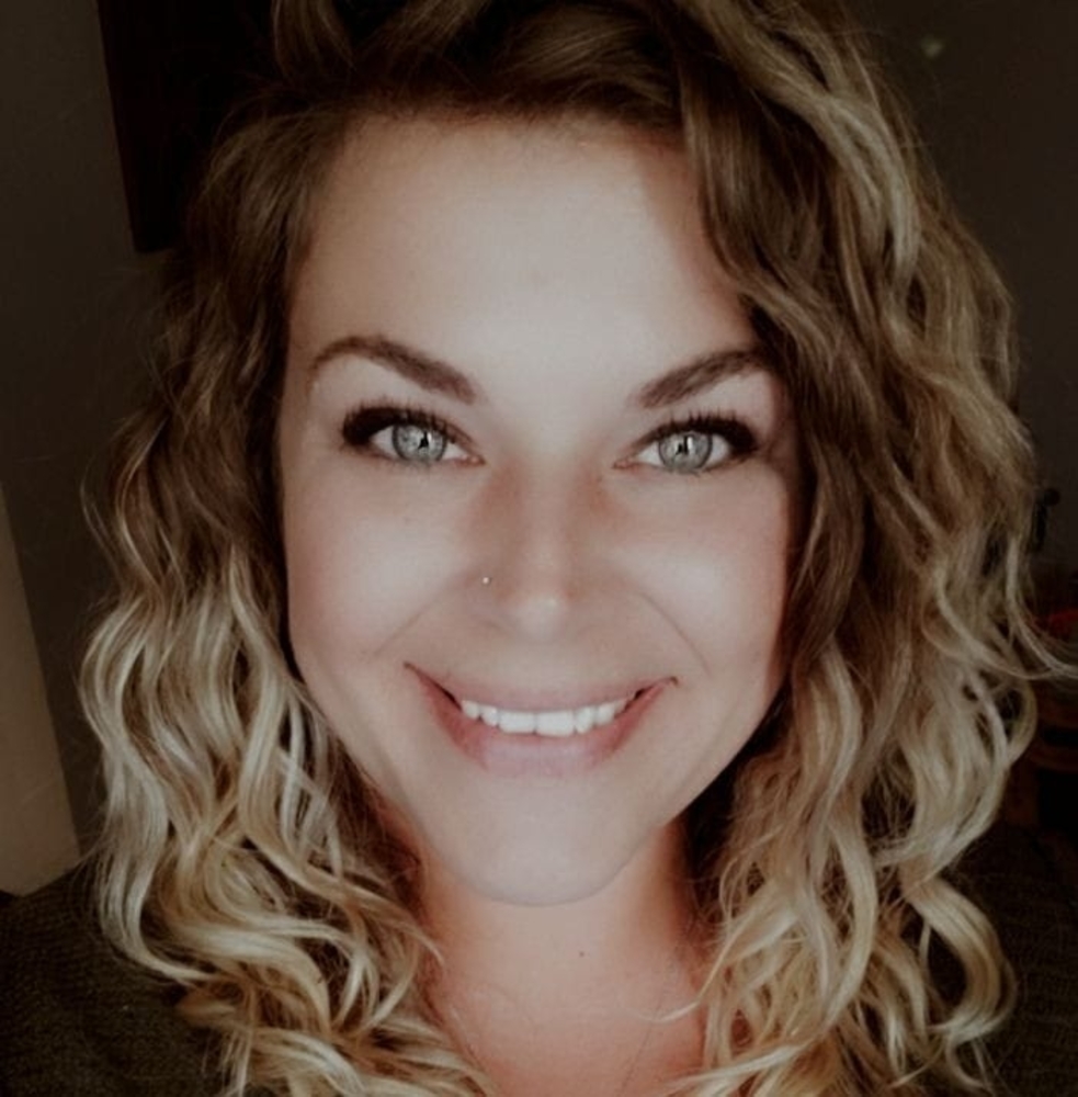 Meet your Posher, Cara